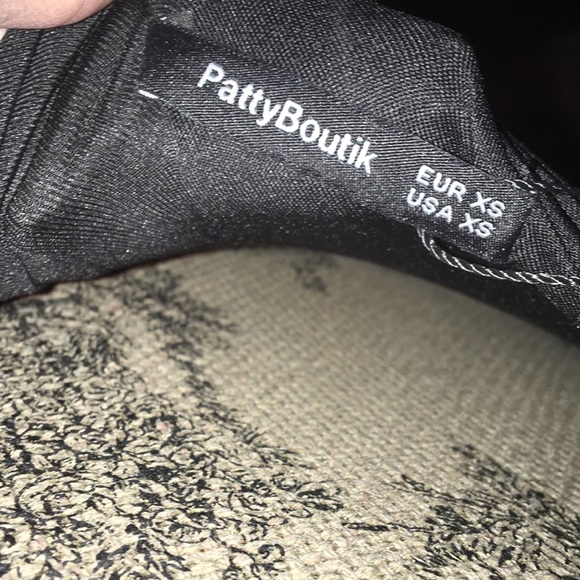 Patty Boutik dress size xs - Picture 5 of 5